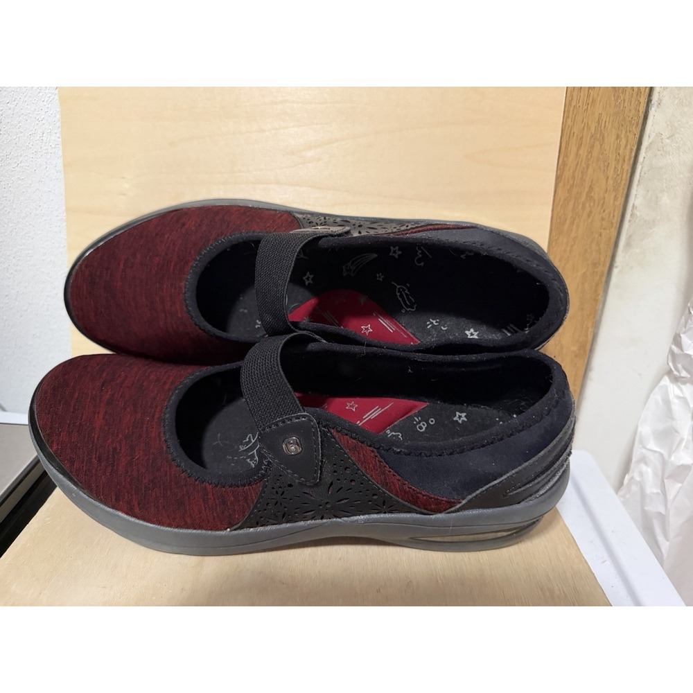 Bzees "Reign" Mary Jane athleisure shoes Size 9.5W